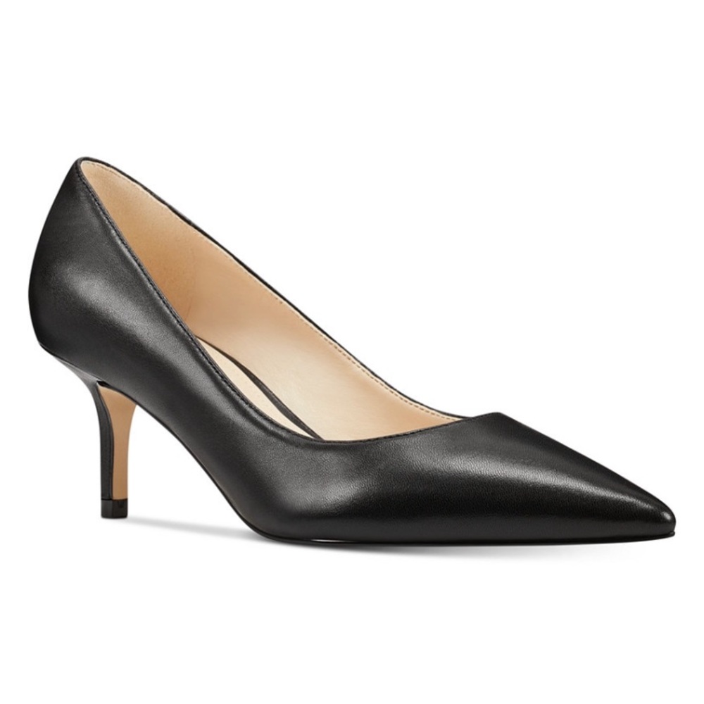 👠Nine West Arlene pointy toe pumps size 10W